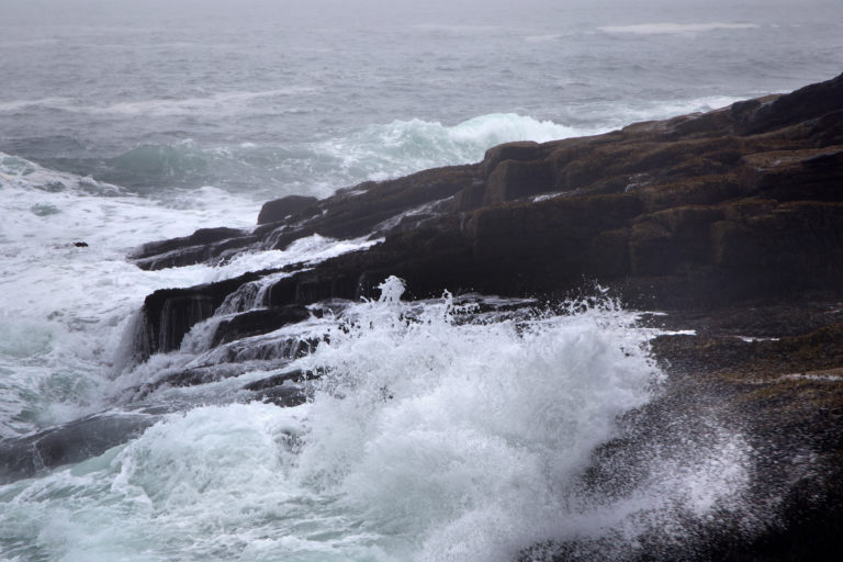 Crashing Waves