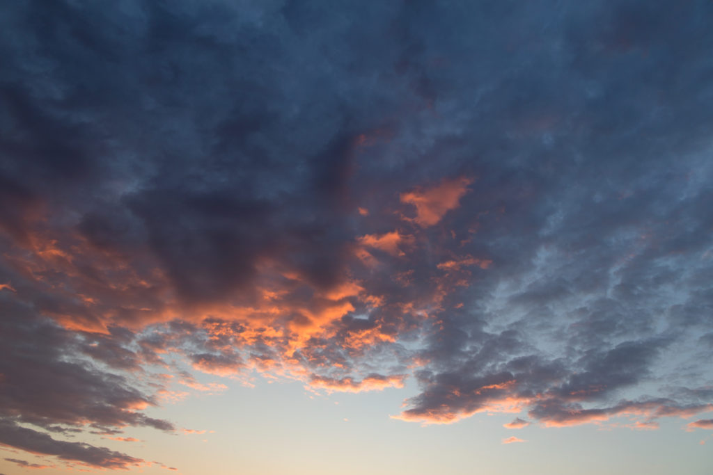 Glowing Cloud Edge